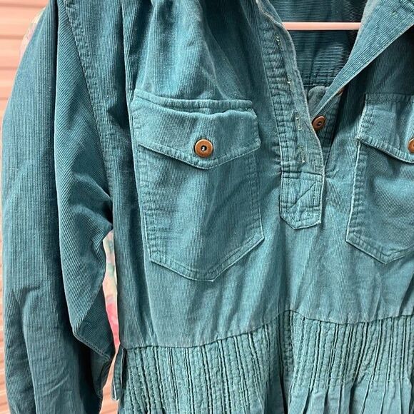 Turquoise Dress Size Medium by Alain Toussaint - Elegant & Chic! - Picture 2 of 6